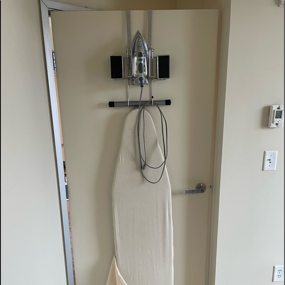 Iron and Ironing Board Over the Door Hanger - Picture 3 of 8